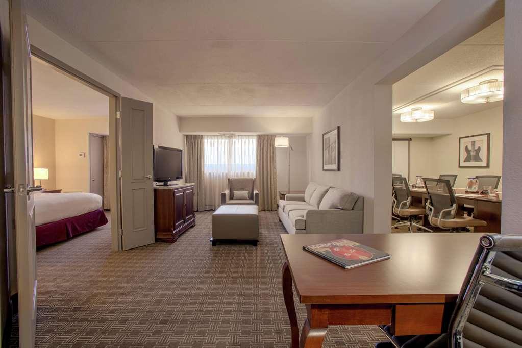 Doubletree Suites By Hilton Nashville Airport Quarto foto