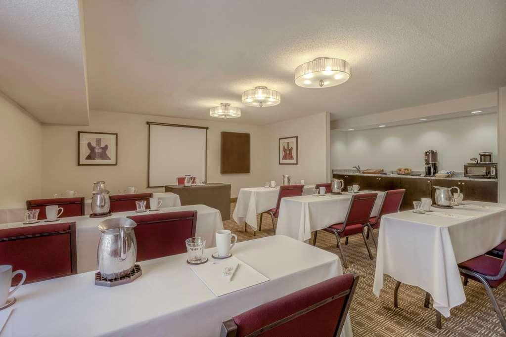 Doubletree Suites By Hilton Nashville Airport Facilidades foto
