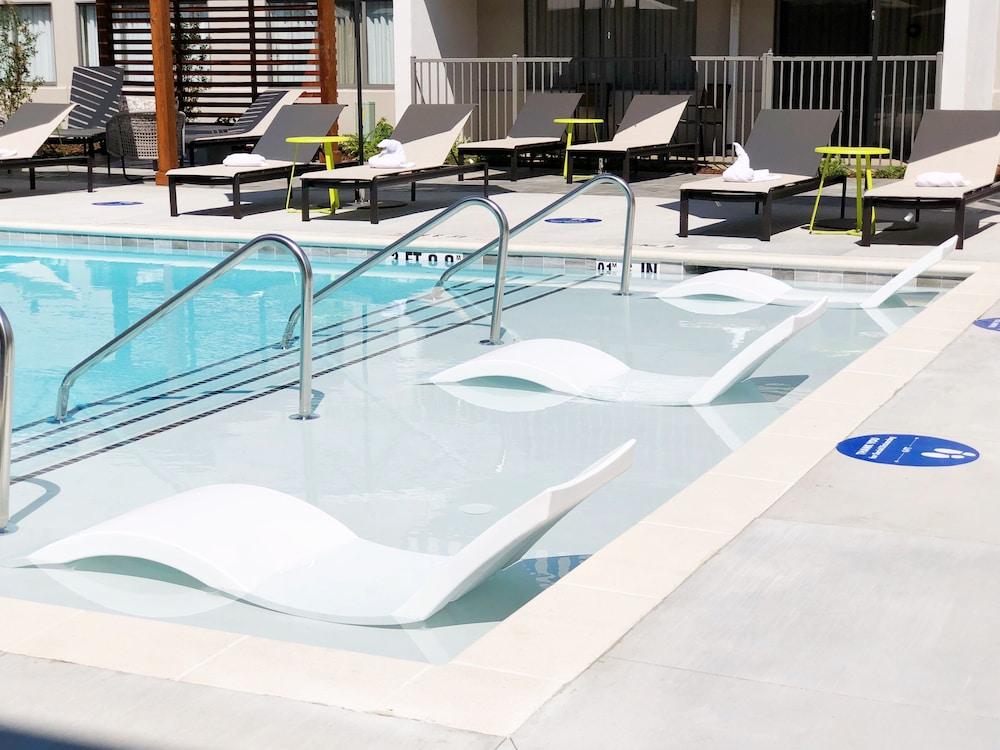 Doubletree Suites By Hilton Nashville Airport Exterior foto
