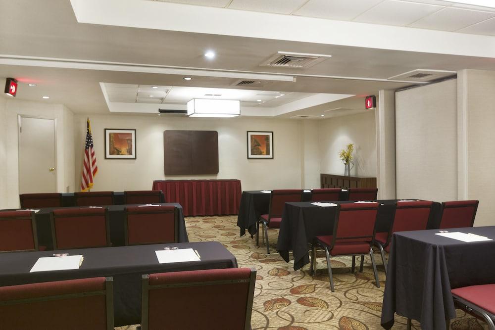 Doubletree Suites By Hilton Nashville Airport Exterior foto